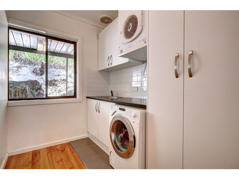 206 Rangeview Drive, Carey Gully SA 5144