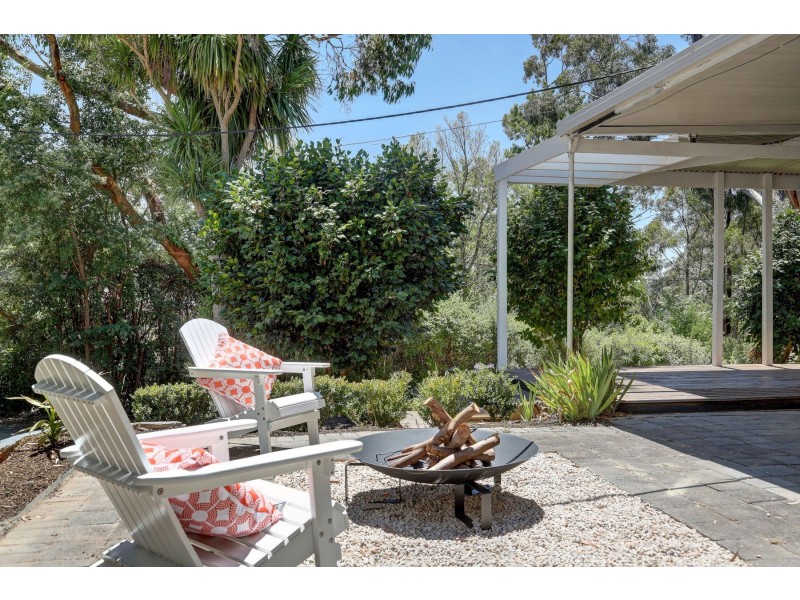 206 Rangeview Drive, Carey Gully SA 5144