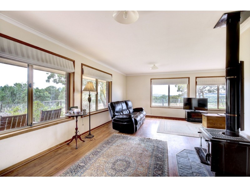 48 Springs Road, Mount Barker SA 5251