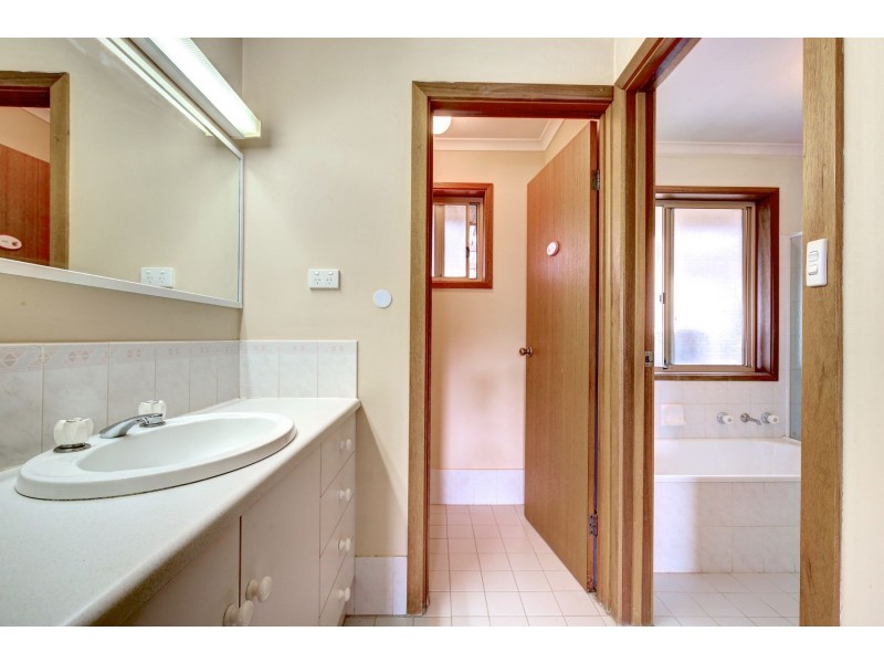 48 Springs Road, Mount Barker SA 5251