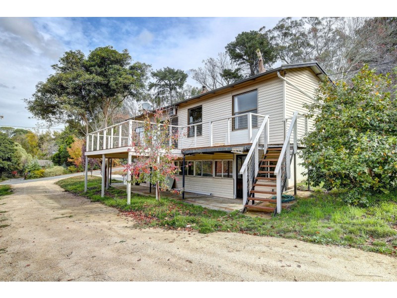 1 Peake Avenue, Stirling SA 5152