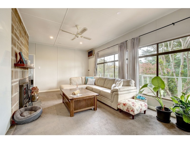 1 Peake Avenue, Stirling SA 5152