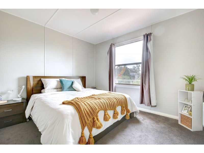 1 Peake Avenue, Stirling SA 5152