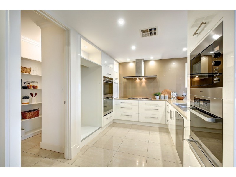 10 Sylvan Circuit, Noarlunga Downs SA 5168