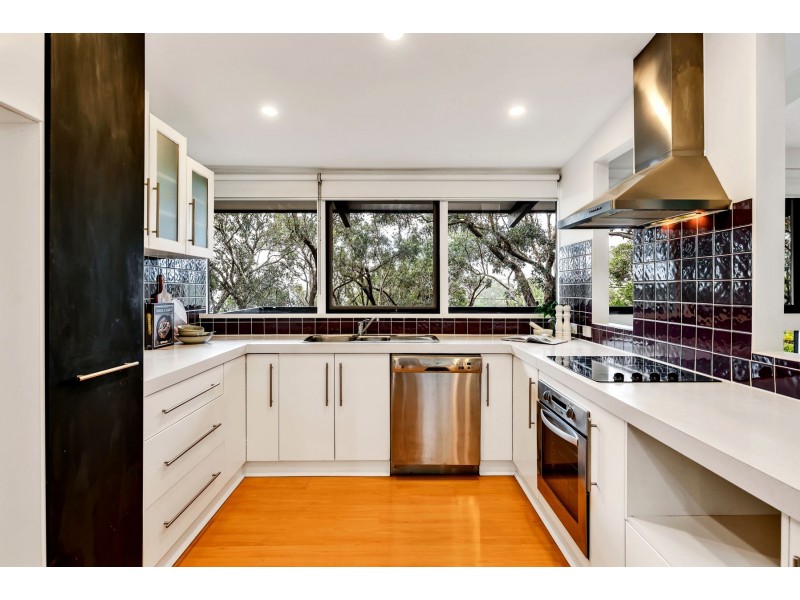 30 Fourth Road, Belair SA 5052