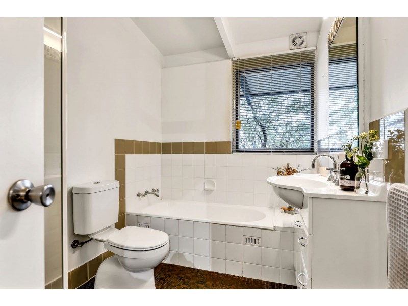 30 Fourth Road, Belair SA 5052