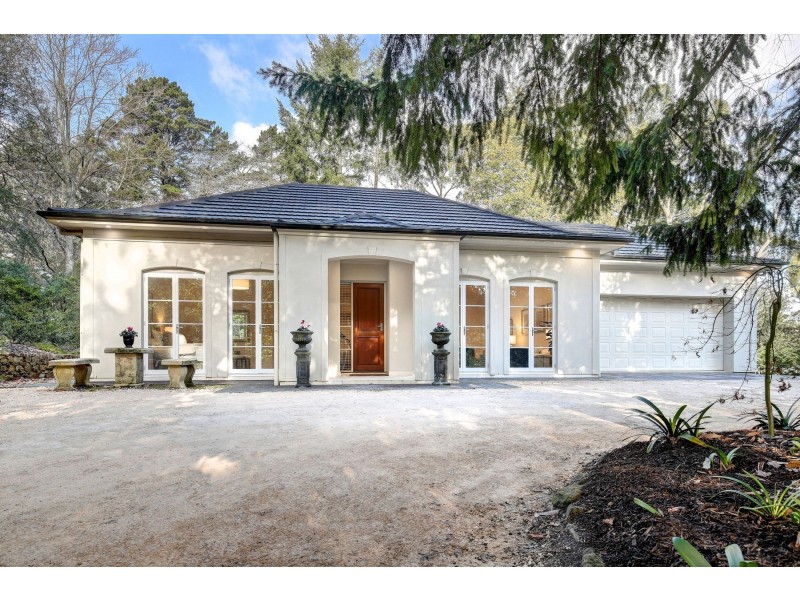 17 Fairview Road, Crafers SA 5152