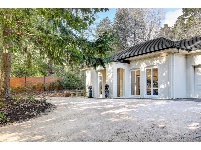 17 Fairview Road, Crafers SA 5152