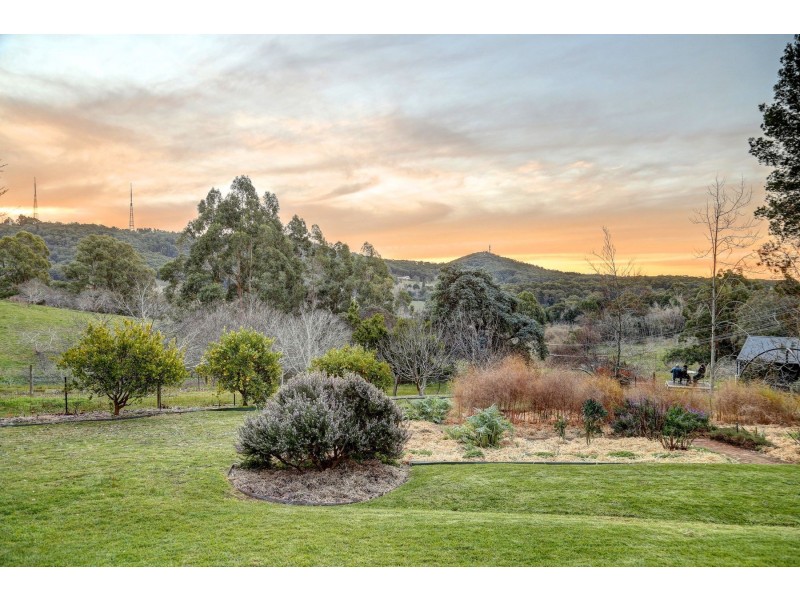 141 Piccadilly Road, Crafers SA 5152