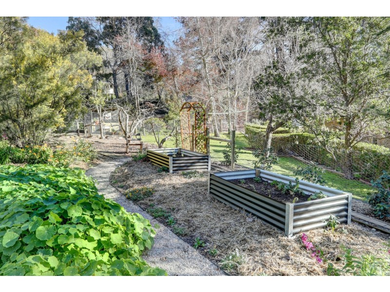 141 Piccadilly Road, Crafers SA 5152