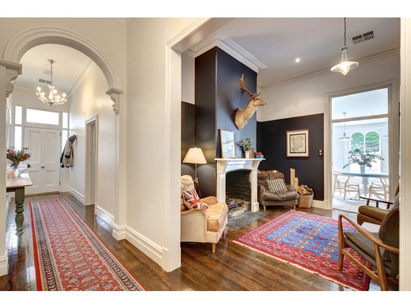 4 Second Avenue, Bridgewater SA 5155