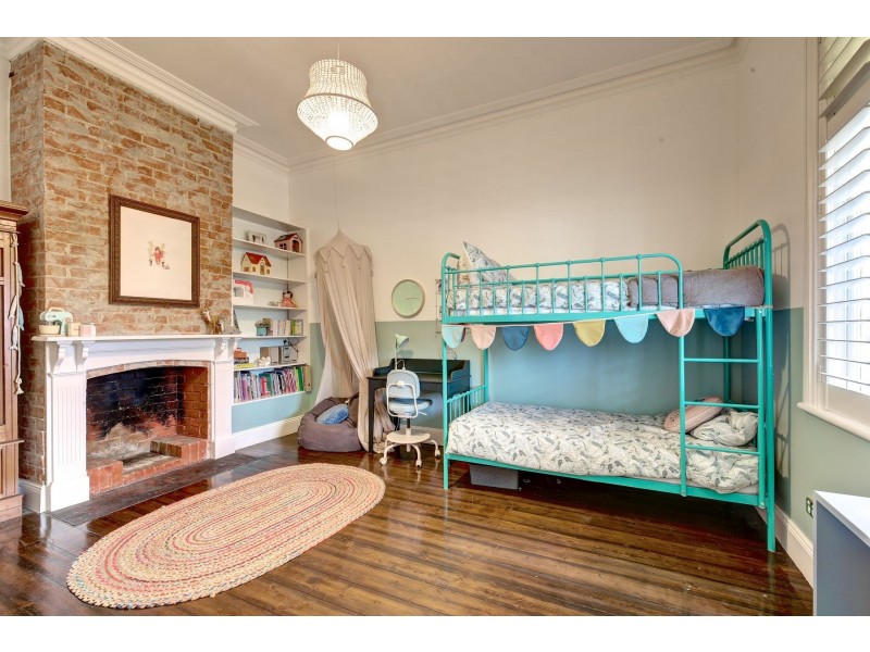 4 Second Avenue, Bridgewater SA 5155