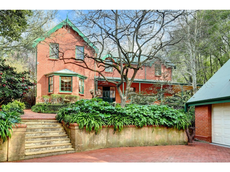 7 Sturt Valley Road, Stirling SA 5152