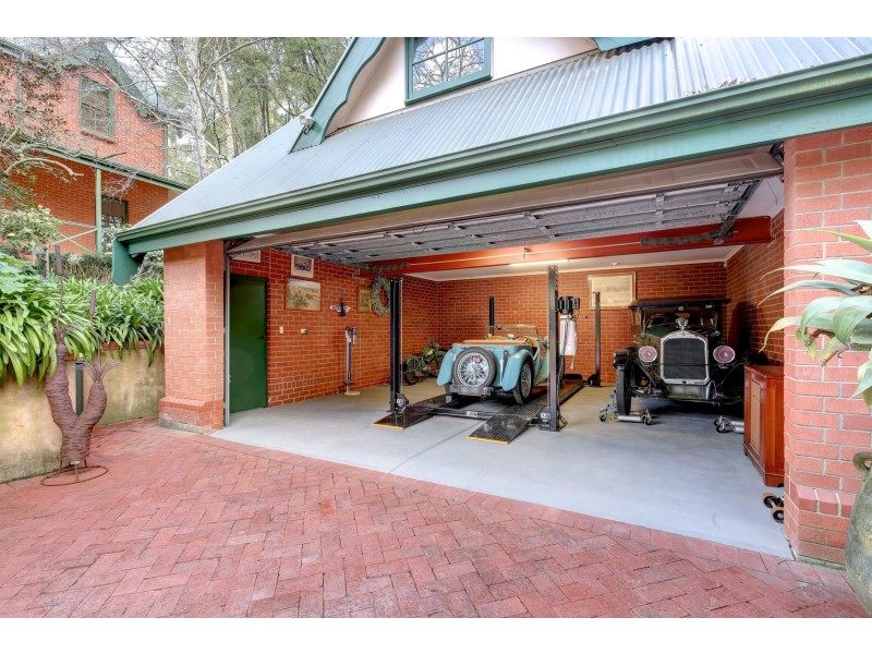 7 Sturt Valley Road, Stirling SA 5152