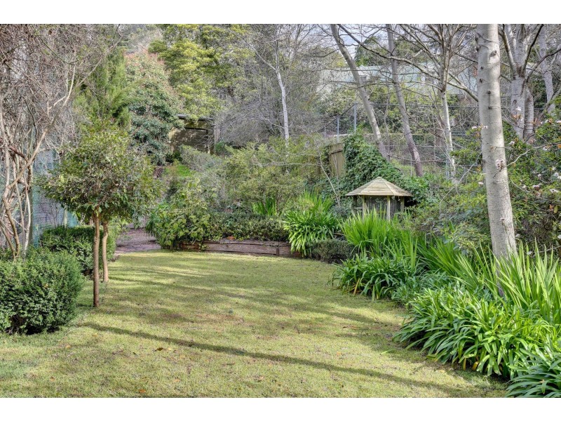 7 Sturt Valley Road, Stirling SA 5152