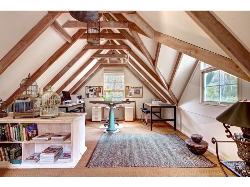 7 Sturt Valley Road, Stirling SA 5152