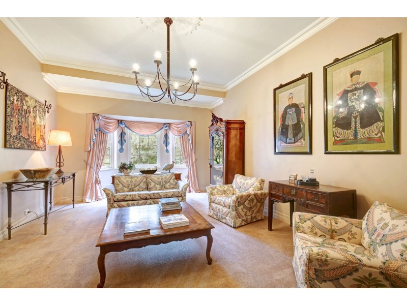 7 Sturt Valley Road, Stirling SA 5152