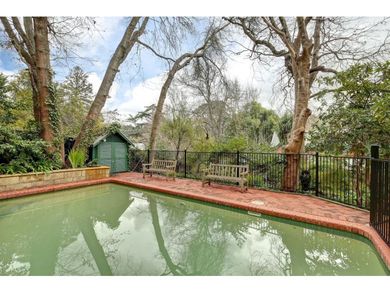 7 Sturt Valley Road, Stirling SA 5152