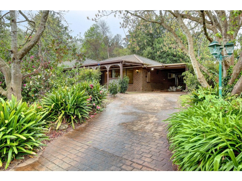 33 Braeside Road, Stirling SA 5152