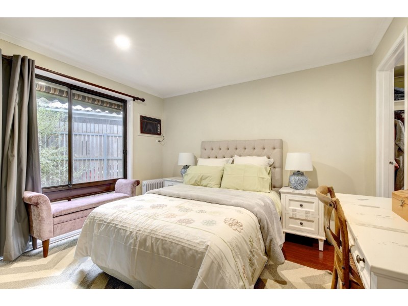 33 Braeside Road, Stirling SA 5152