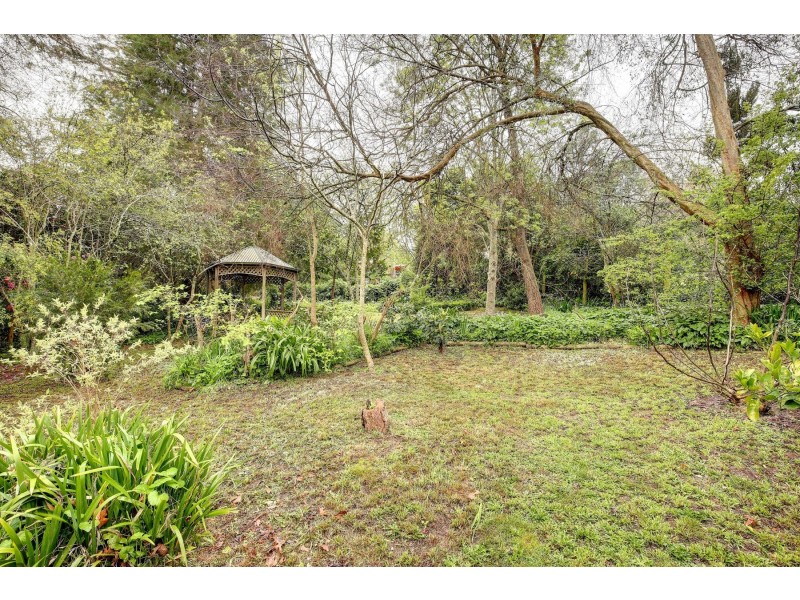 33 Braeside Road, Stirling SA 5152