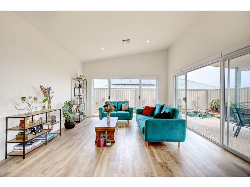 8 Merion Close, Mount Barker SA 5251