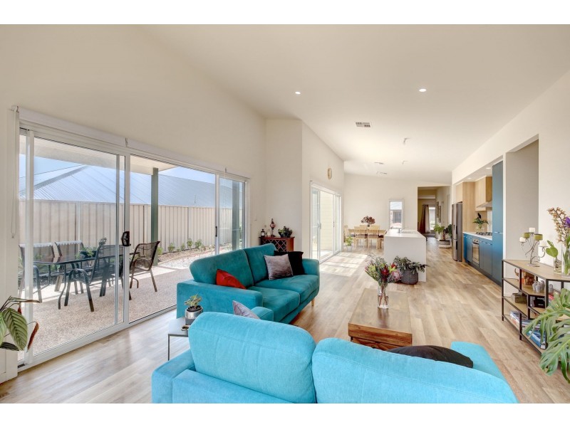 8 Merion Close, Mount Barker SA 5251