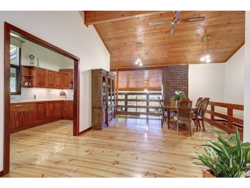 37 Highwood Grove, Upper Sturt SA 5156