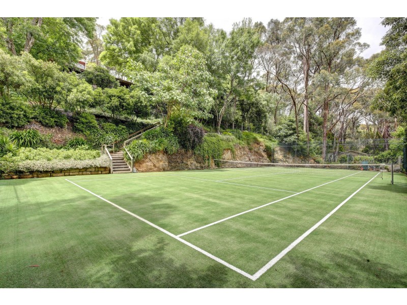 11 Summer Hill Drive, Crafers SA 5152