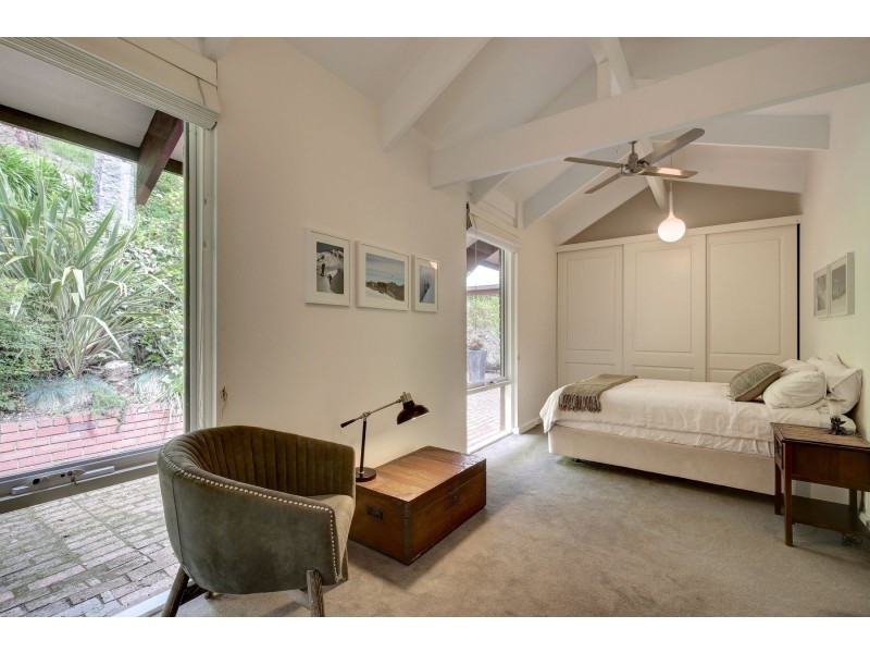 11 Summer Hill Drive, Crafers SA 5152