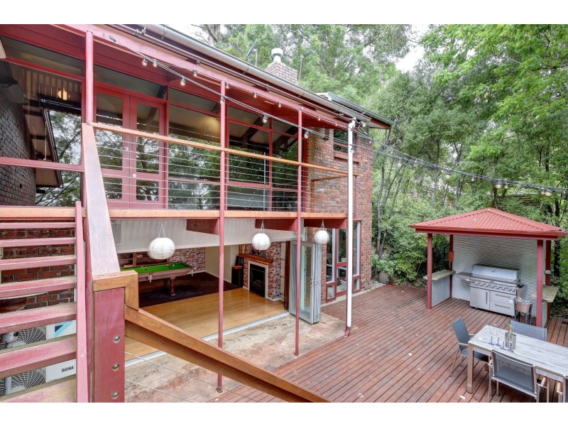 11 Summer Hill Drive, Crafers SA 5152