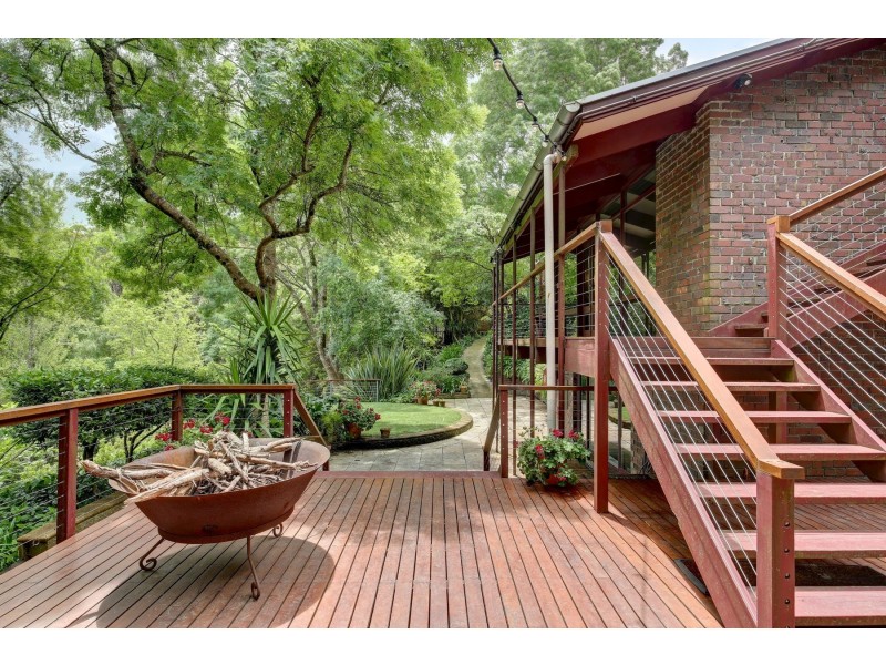 11 Summer Hill Drive, Crafers SA 5152