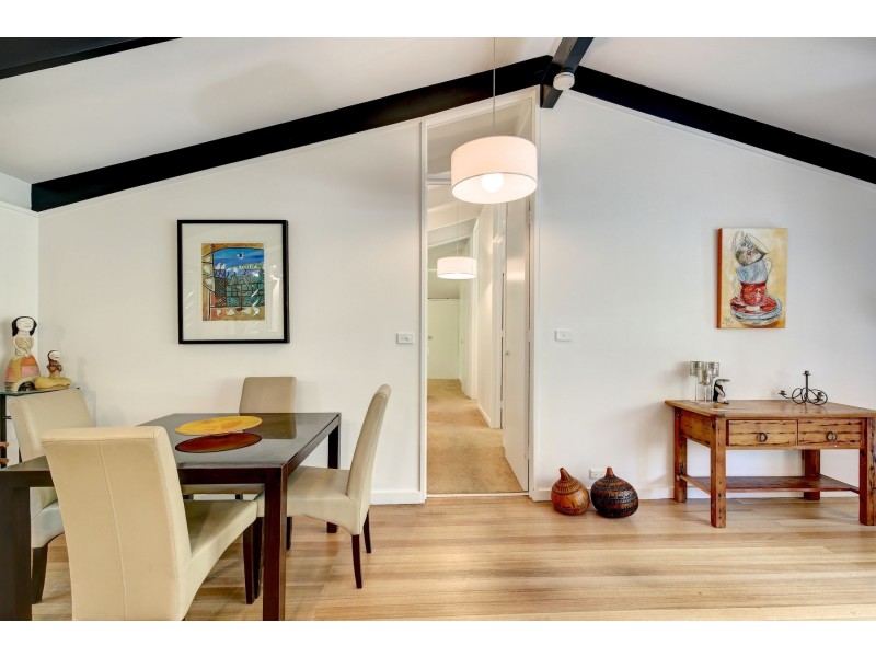 8 Redgum Drive, Belair SA 5052