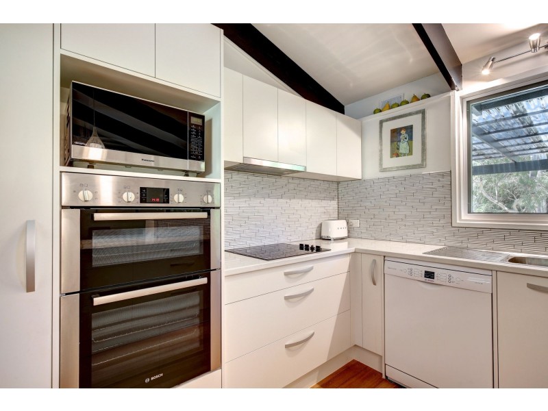 8 Redgum Drive, Belair SA 5052