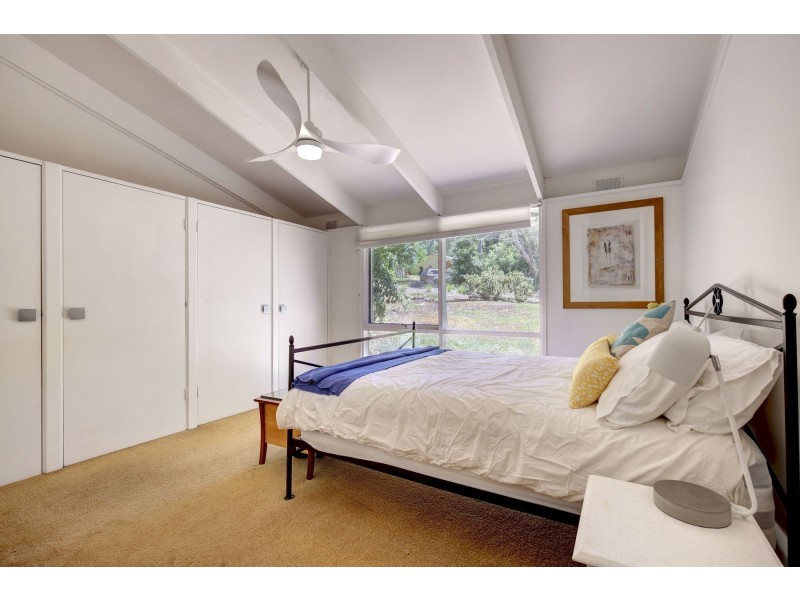 8 Redgum Drive, Belair SA 5052