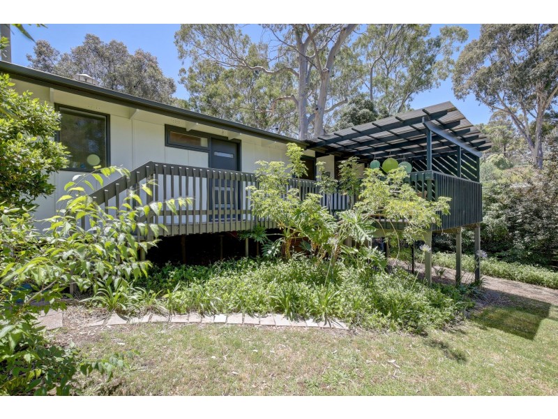 8 Redgum Drive, Belair SA 5052
