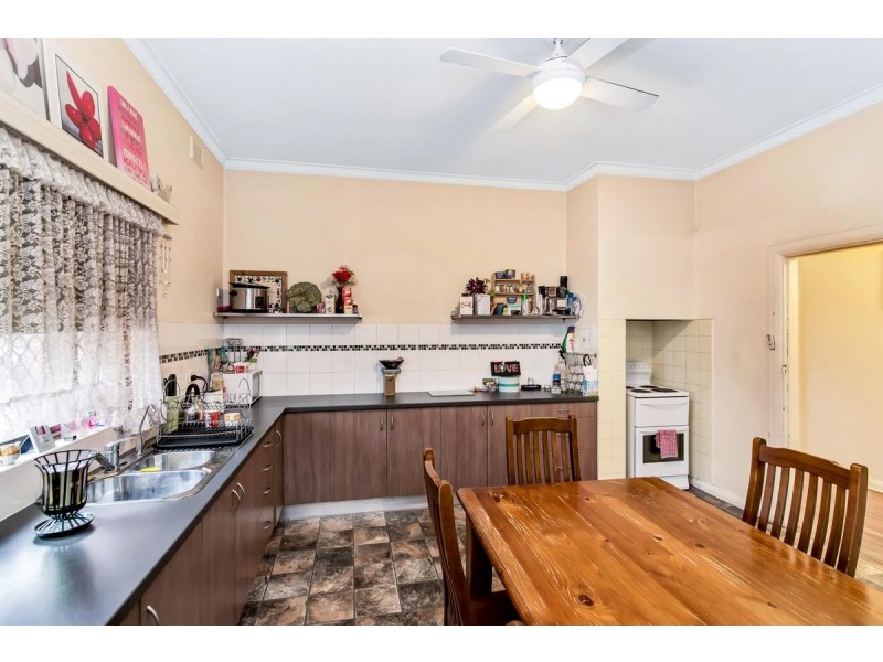 18 Evans Street, Rosewater SA 5013