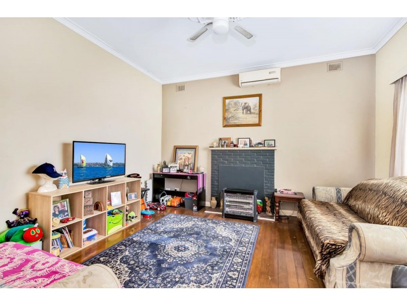 18 Evans Street, Rosewater SA 5013