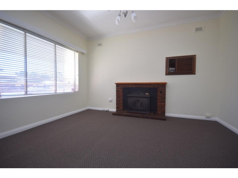 27 Fife Street, Woodville South SA 5011