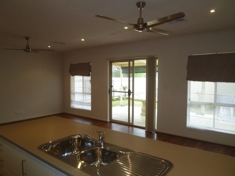 21 Stafford Street, Clearview SA 5085