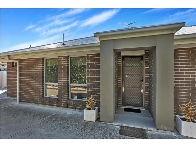 2/8 Swan Terrace, Ethelton SA 5015