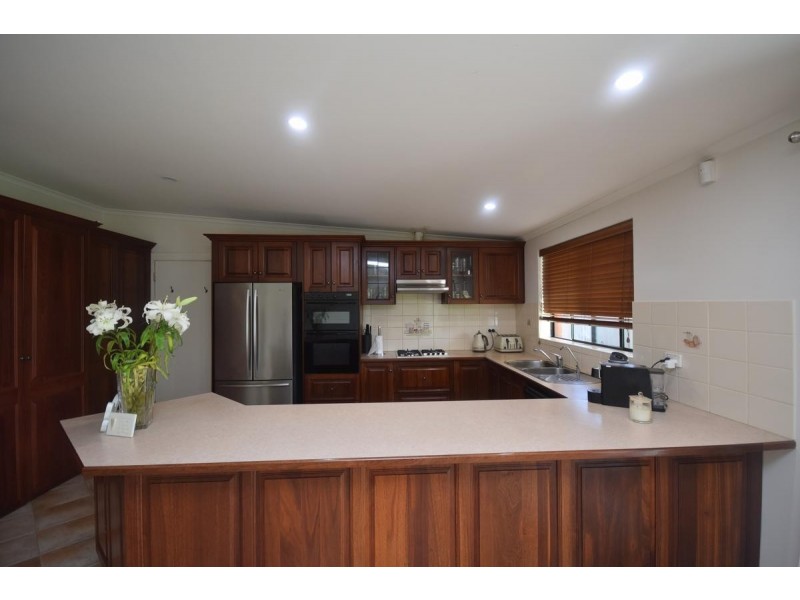 11a Martins Road, Seaton SA 5023