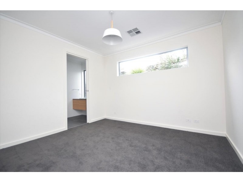 25 Raleigh Avenue, Flinders Park SA 5025