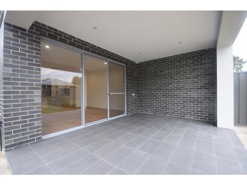 25 Raleigh Avenue, Flinders Park SA 5025