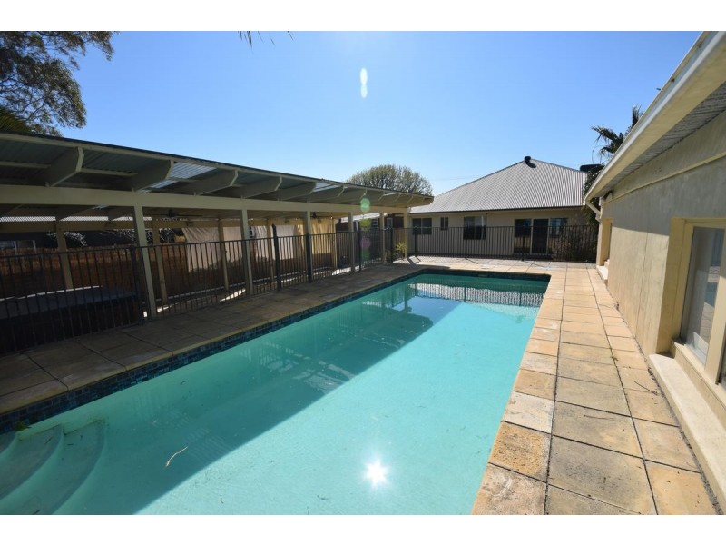 26 Hughes Avenue, Henley Beach SA 5022