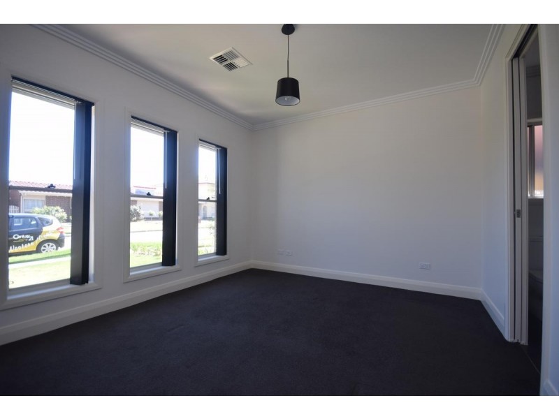 11 Santin Avenue, Kidman Park SA 5025