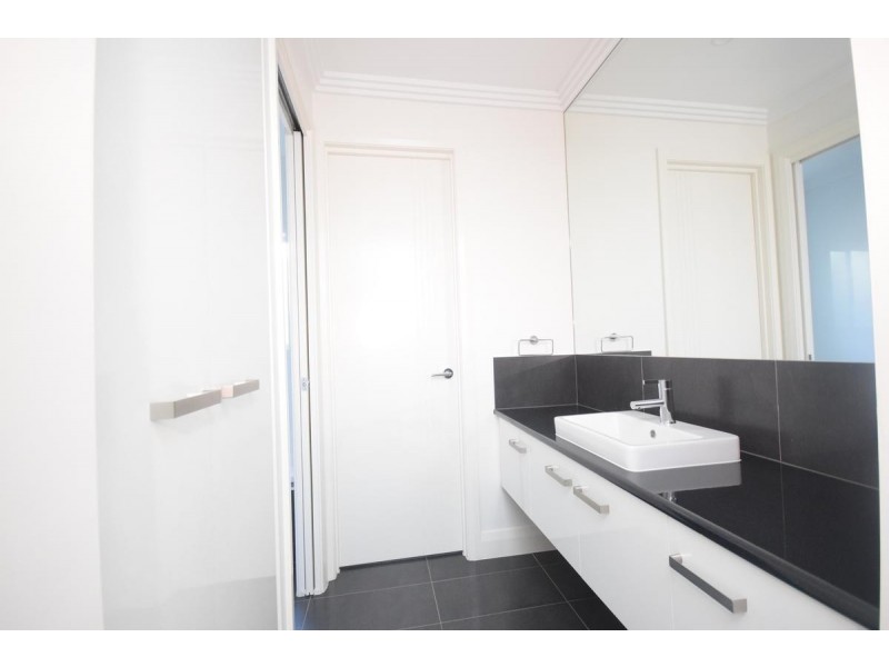 11 Santin Avenue, Kidman Park SA 5025