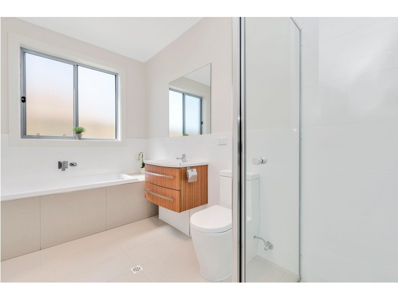 17 Fraser Street, Woodville South SA 5011