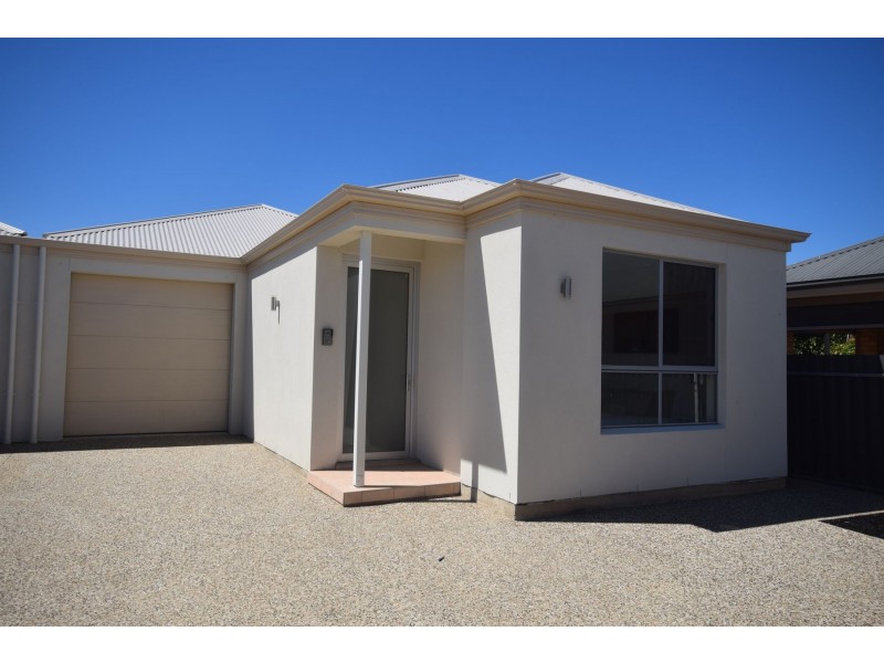 17 Fraser Street, Woodville South SA 5011