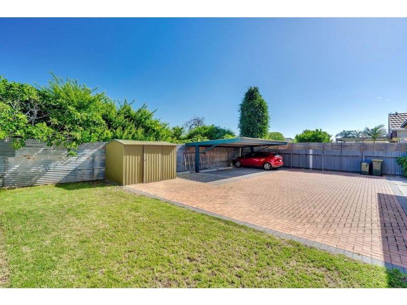 62 Honeyton Street, Seaton SA 5023